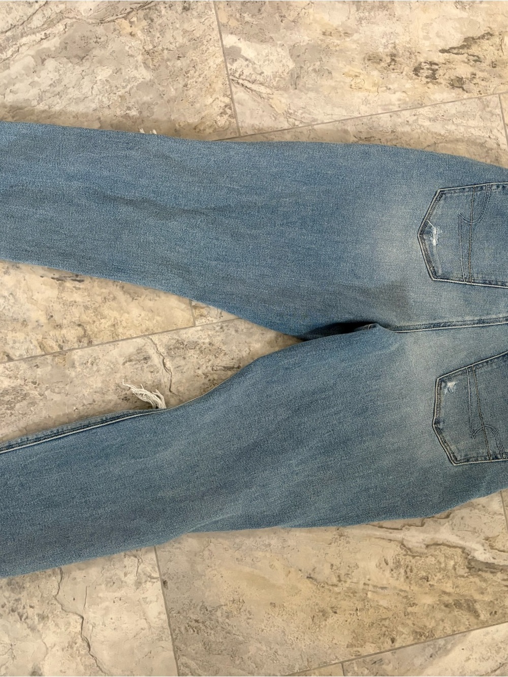 American Eagle Outfitters Curvy Mom Jeans - Picture 3 of 6